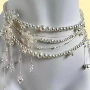 white pearl necklace with silver accents